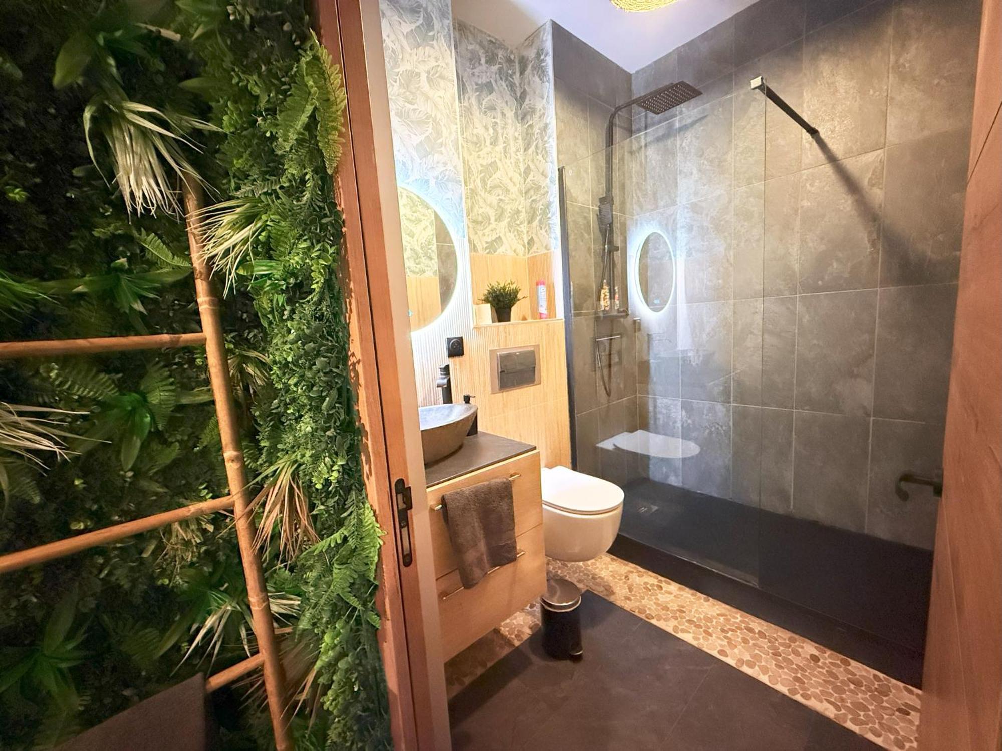 Narbnb - Jungle Suite - Jacuzzi - Centre - Clim Нарбонна Экстерьер фото